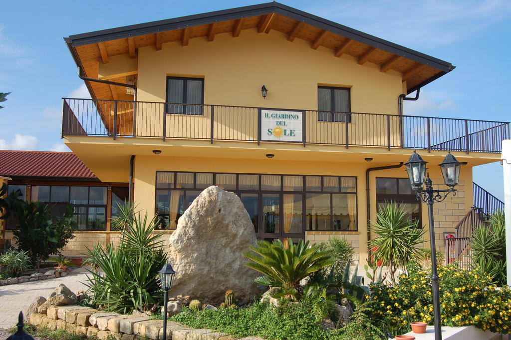 Il Giardino Del Sole Villa Agnone Bagni Exterior photo